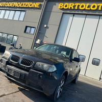 BMW X3 E83 per ricambi usati 204D4