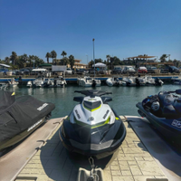 Vendita di pedana per la moto d acqua