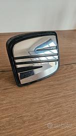 Stemma apertura cofano posteriore seat leon 