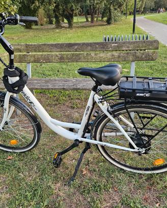 Bicicletta elettrica Teklio TC1 City Bike 26"