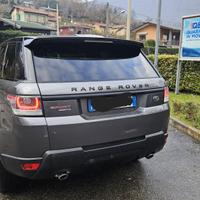 PARAURTI POST E FANALI POSTERIORI RANGE SPORT 2015