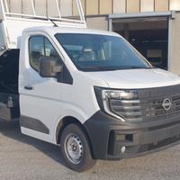 Nissan Interstar Chassis con cassone ribaltabile t