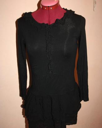 Vestito bimba con due balze maniche lunghe.