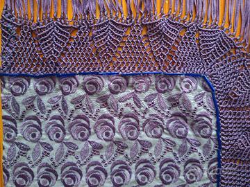 Stola con frange e perle