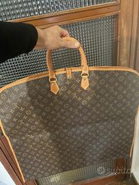 Porta abiti louis vuitton