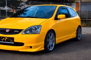 typer R