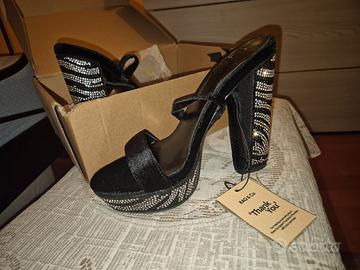 Sandalo nero marca rag&co