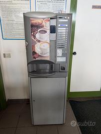 distributore automatico caffè Necta Brio 250