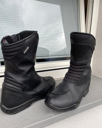 Stivali moto tg 43    Touring     FORMA