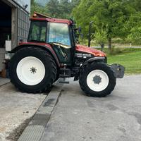 New Holland TS 100