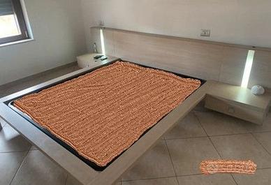 LETTO MATRIMONIALE con Comodini Illuminati