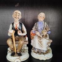 Coppia di statue Capodimonte anziani