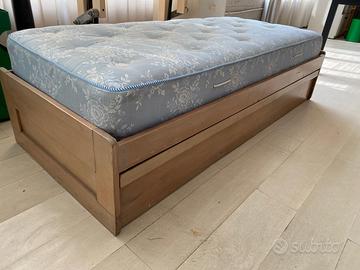 Letto a scomparsa salva spazio