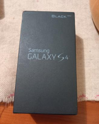 scatola Samsung Galaxy S4