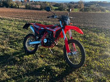 BETA RR125 ENDURO LC 4T (pochi chilometri)