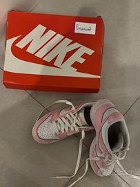 Dunk low bianche e rosa
