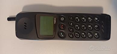 Telefono cellulare Nec e tacs