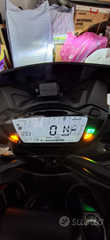 Suzuki Gsx-s750