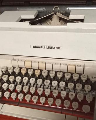 Macchine da scrivere Olivetti 98 