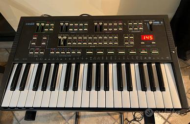 Elka sintetizzatore tastiera OMB5 da testare
