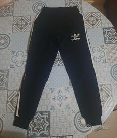 pantalone di tuta adidas