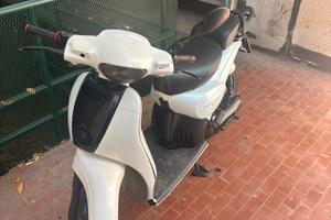 scarabeo 50