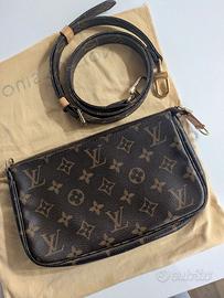 Pochette Louis Vuitton 