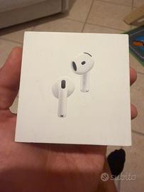 Apple AirPods 4 ANC