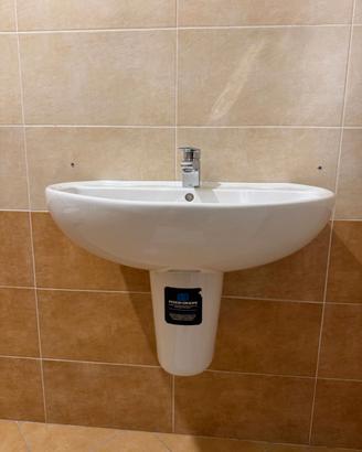 Lavandino / lavabo a muro in ceramica