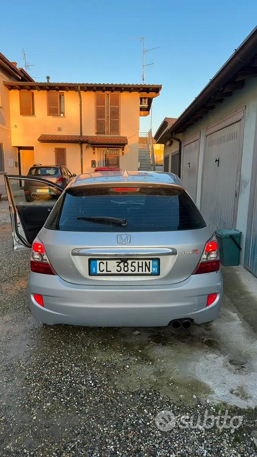 Honda Civic 7ª serie