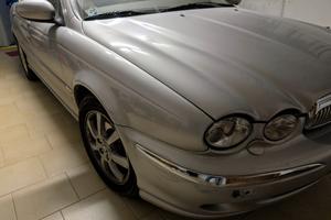 Jaguar X-Type 2.0D Executive (2003)
