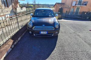 MINI Cooper D R56 1.6 112cv