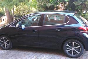 Peugeot 208 1.6 BlueHDI 100cv Allure