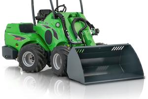 Mini pala AVANT 635 - TRATTATIVA IN SEDE