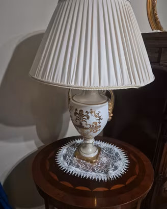 lume decorato in oro (longo)