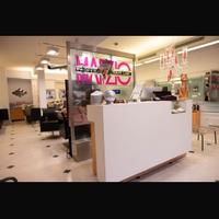 Arredamento parrucchiere maletti