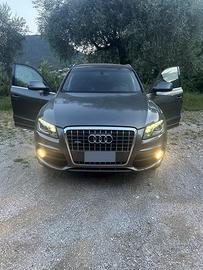Audi q5  Perfette condizioni  super accessoriata