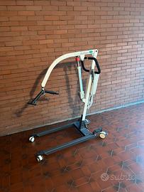 Sollevatore elettrico per disabili Demarta