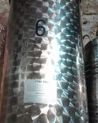 Fusto in acciaio inox con coperchio e rubinetto