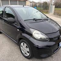 TOYOTA Aygo 1.0 12V VVT-i 5p Deep Ocean Connect