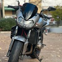 Vengo moto Kawasaki Z750