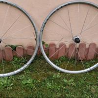 Cerchi shimano WH-R550 lega  per bici da corsa
