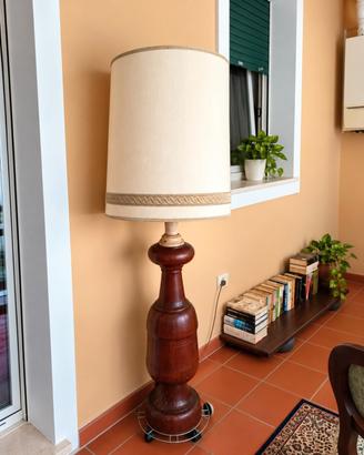 Lampada da terra vintage