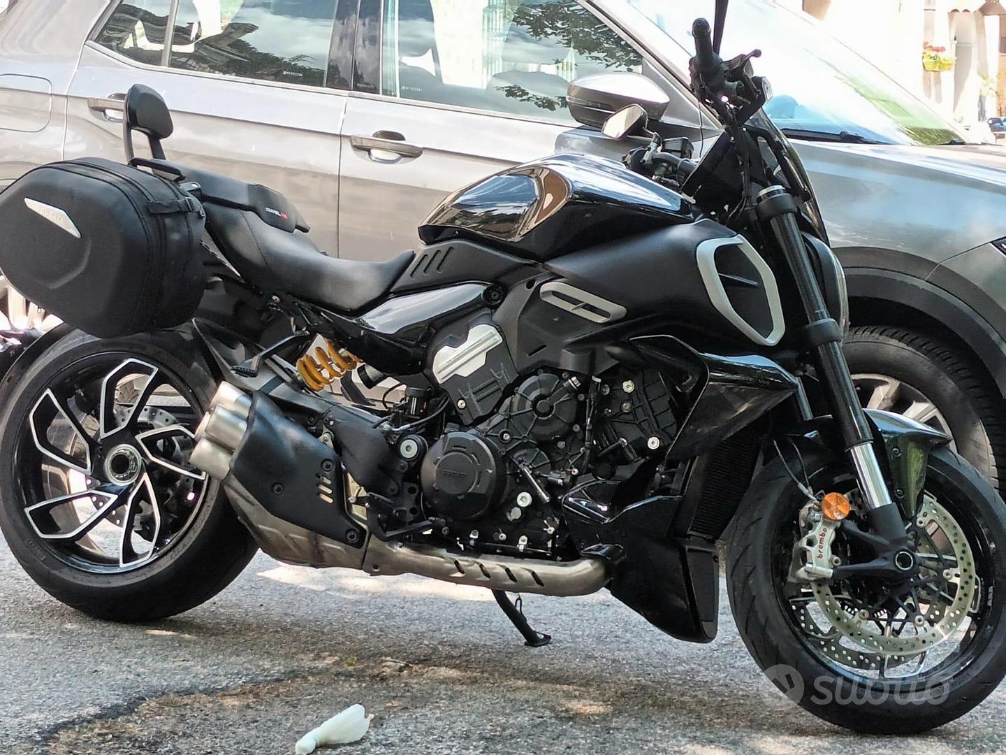 Ducati Diavel V4 (2023) - Perfetta + Tourig packag