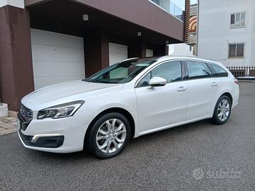 Peugeot 508 BlueHDi 150 S&S SW Allure tua a € 165 