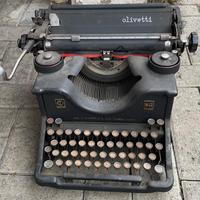 Macchina da scrivere Olivetti M40