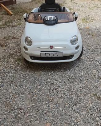 Fiat 500 a batteria per bimbo/a