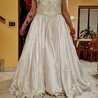 Abito da sposa taglia 42 e guanti da cerimonia