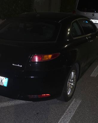 alfa gt 1.9jtd 150 cavalli diesel modello bose aud