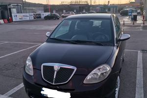 lancia Ypsilon 1.3 Multijet CV 75